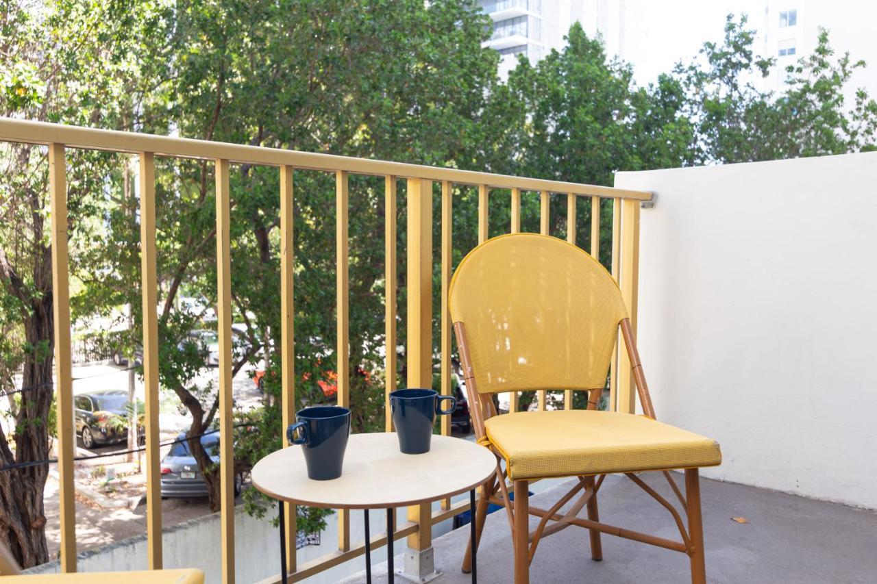 One Bedroom Apartment - With Parking & Balcony - Heart Of Wynwood 마이애미 외부 사진