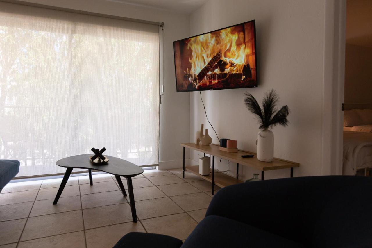 One Bedroom Apartment - With Parking & Balcony - Heart Of Wynwood 마이애미 외부 사진